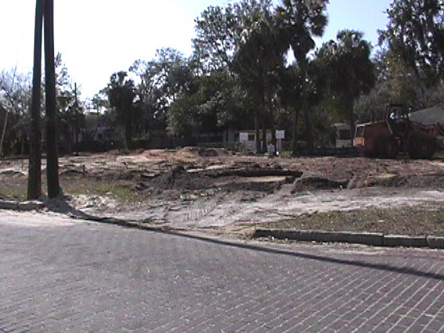 Land preparation on Tom, Helen, and Traci Rinoldo’s Tampa Heights lots.