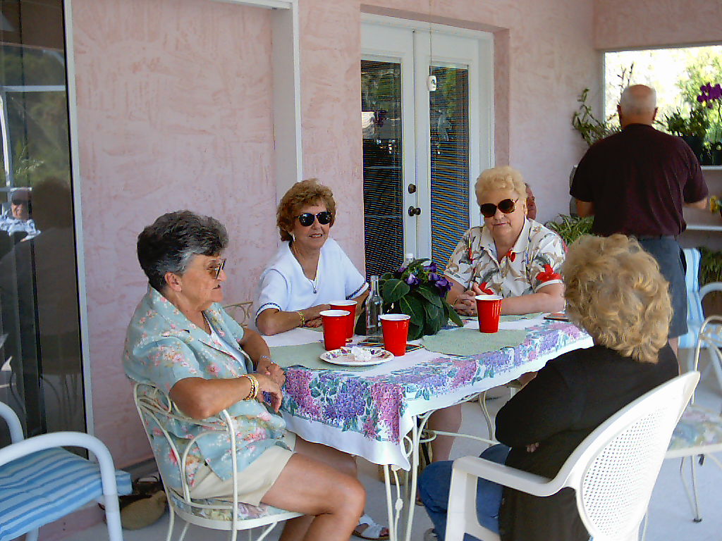 Stephen Arnold — original retirees website photograph